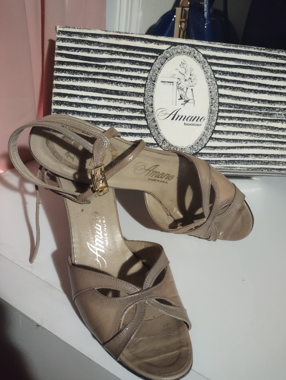Vintage Amano Bootier strappy slingback Sand dust Brite Eyes Shoes